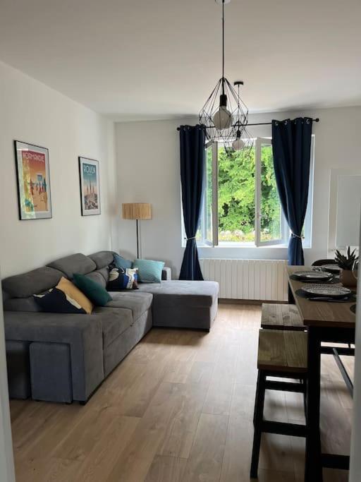 Apartament Chez Melanie, Pres De L'Abbaye Jumièges Zewnętrze zdjęcie